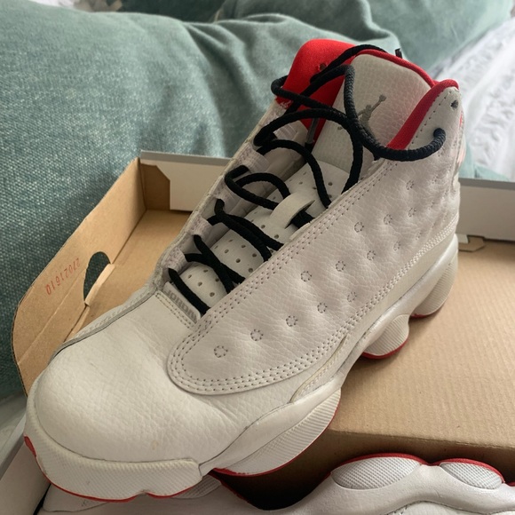 Air Jordan 13 Retro 'History of Flight’ - Picture 5 of 7